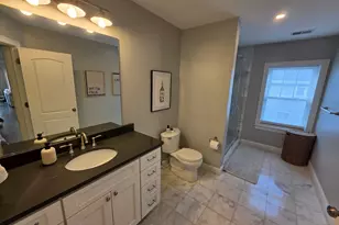 810 E 3rd St, Boston, MA 02127 - Photo 16