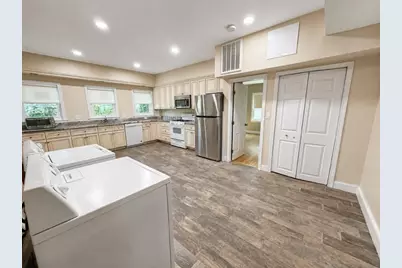 69 Grove #1B, Stoughton, MA 02072 - Photo 4