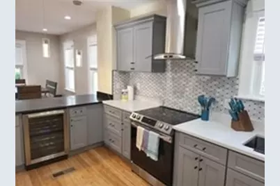 43 Sherburne Ave, Worcester, MA 01606 - Photo 6
