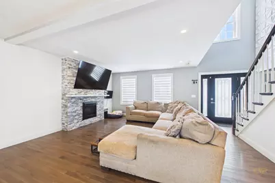 65 Armsby St, New Bedford, MA 02745 - Photo 4