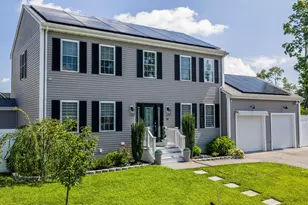 65 Armsby St, New Bedford, MA 02745 - Photo 2