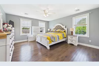 65 Armsby St, New Bedford, MA 02745 - Photo 14