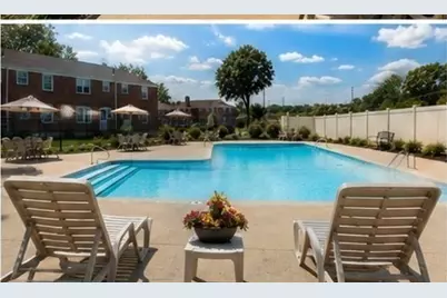 44 Colony Road #44, West Springfield, MA 01089 - Photo 32