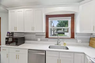 235 Clifton St, Malden, MA 02148 - Photo 16