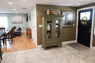 129 Burley St, Danvers, MA 01923 - Photo 10