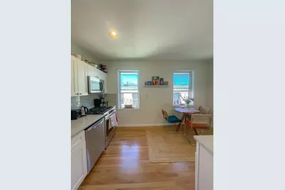 22 Chiswick Rd #18, Boston, MA 02135 - Photo 4