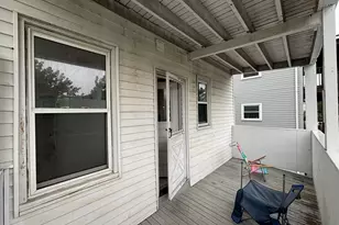 132 Buttonwood St, Boston, MA 02125 - Photo 12