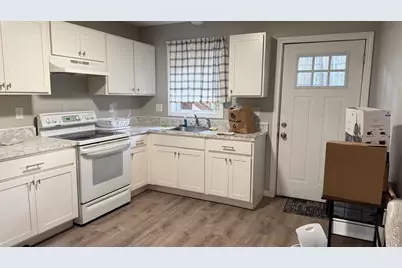 174 Locust St, Springfield, MA 01108 - Photo 18