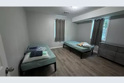 174 Locust St, Springfield, MA 01108 - Photo 20