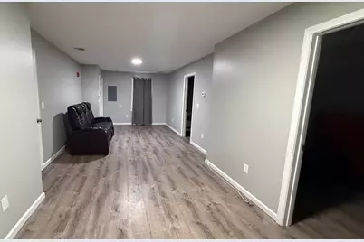 174 Locust St, Springfield, MA 01108 - Photo 12