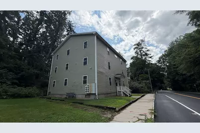 174 Locust St, Springfield, MA 01108 - Photo 4