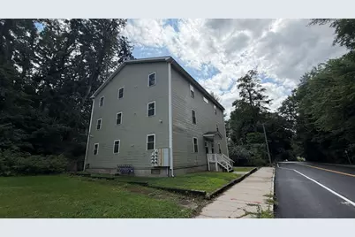 174 Locust St, Springfield, MA 01108 - Photo 4