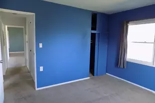 4 S Richard St, Milford, MA 01757 - Photo 10