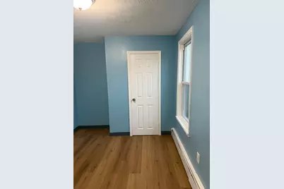 351-353 Lawrence St #4, Lowell, MA 01852 - Photo 6