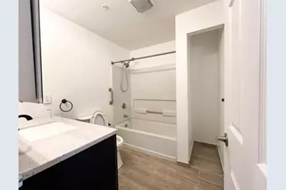 382 Ocean Ave #407, Revere, MA 02151 - Photo 8