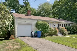 70 Botsford Rd, Newton, MA 02467 - Photo 2