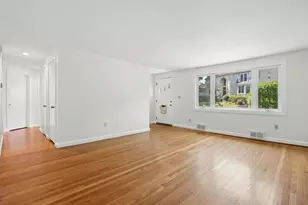 70 Botsford Rd, Newton, MA 02467 - Photo 6