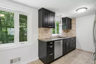 70 Botsford Rd, Newton, MA 02467 - Photo 12