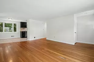70 Botsford Rd, Newton, MA 02467 - Photo 8