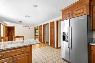 29 Sleepy Hollow Dr, Plymouth, MA 02360 - Photo 4