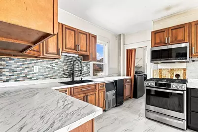 294 Weld St, New Bedford, MA 02740 - Photo 4