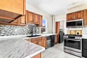 294 Weld St, New Bedford, MA 02740 - Photo 4
