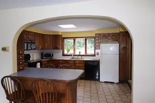 55 Franklin St, West Boylston, MA 01583 - Photo 2