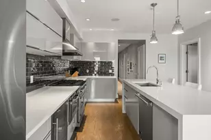 407 W 1st, Boston, MA 02127 - Photo 4