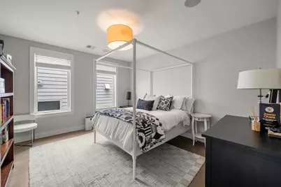 407 W 1st #302, Boston, MA 02127 - Photo 20