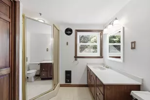 22 Dartmouth St, South Hadley, MA 01075 - Photo 34