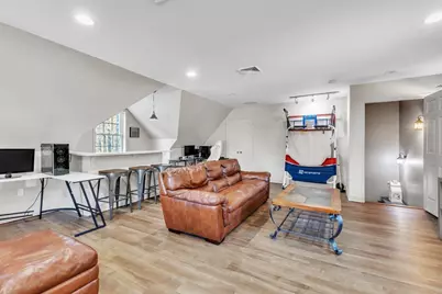 72 Chicopee St, Granby, MA 01033 - Photo 20