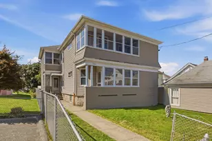 345 Sprague St, Fall River, MA 02724 - Photo 2