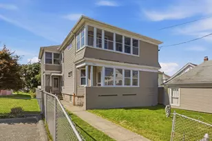 345 Sprague St, Fall River, MA 02724 - Photo 1