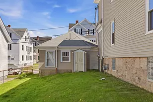 345 Sprague St, Fall River, MA 02724 - Photo 34