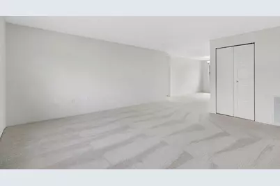 200 Bedford #15E, Woburn, MA 01801 - Photo 6