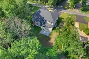 457 Walnut St, Shrewsbury, MA 01545 - Photo 2