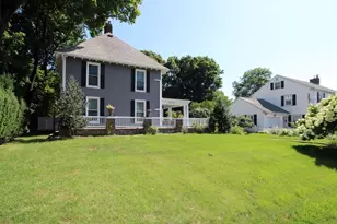 35 Peirce St, Middleborough, MA 02346 - Photo 4