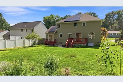 84 Chester St., Worcester, MA 01605 - Photo 6