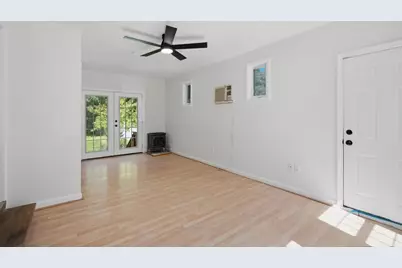 84 Chester St., Worcester, MA 01605 - Photo 22