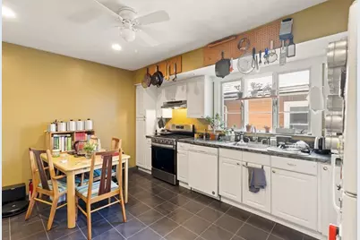 110 W Adams St, Somerville, MA 02144 - Photo 22