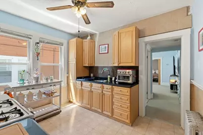 110 W Adams St, Somerville, MA 02144 - Photo 14