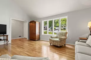24 Minihans Ln, Quincy, MA 02169 - Photo 6