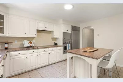 24 Minihans Ln, Quincy, MA 02169 - Photo 10