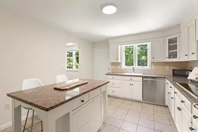 24 Minihans Ln, Quincy, MA 02169 - Photo 12
