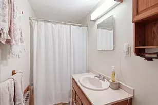 152 Davis St, Quincy, MA 02170 - Photo 28