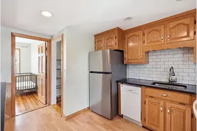 152 Davis St, Quincy, MA 02170 - Photo 12