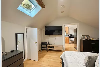 21 Chestnut Hill Ave #3, Boston, MA 02135 - Photo 4