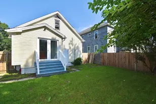119 Littleton St, Springfield, MA 01104 - Photo 2