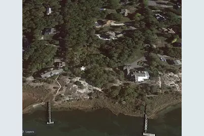44 Commodore Ln, Falmouth, MA 02536 - Photo 2