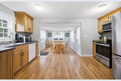 127 Isabelle, Abington, MA 02351 - Photo 8
